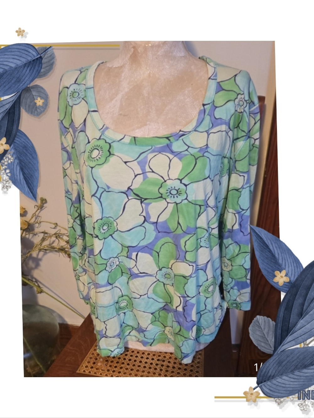 Talbots Scoop Neck  Floral Top in Green and Blue Size Xl